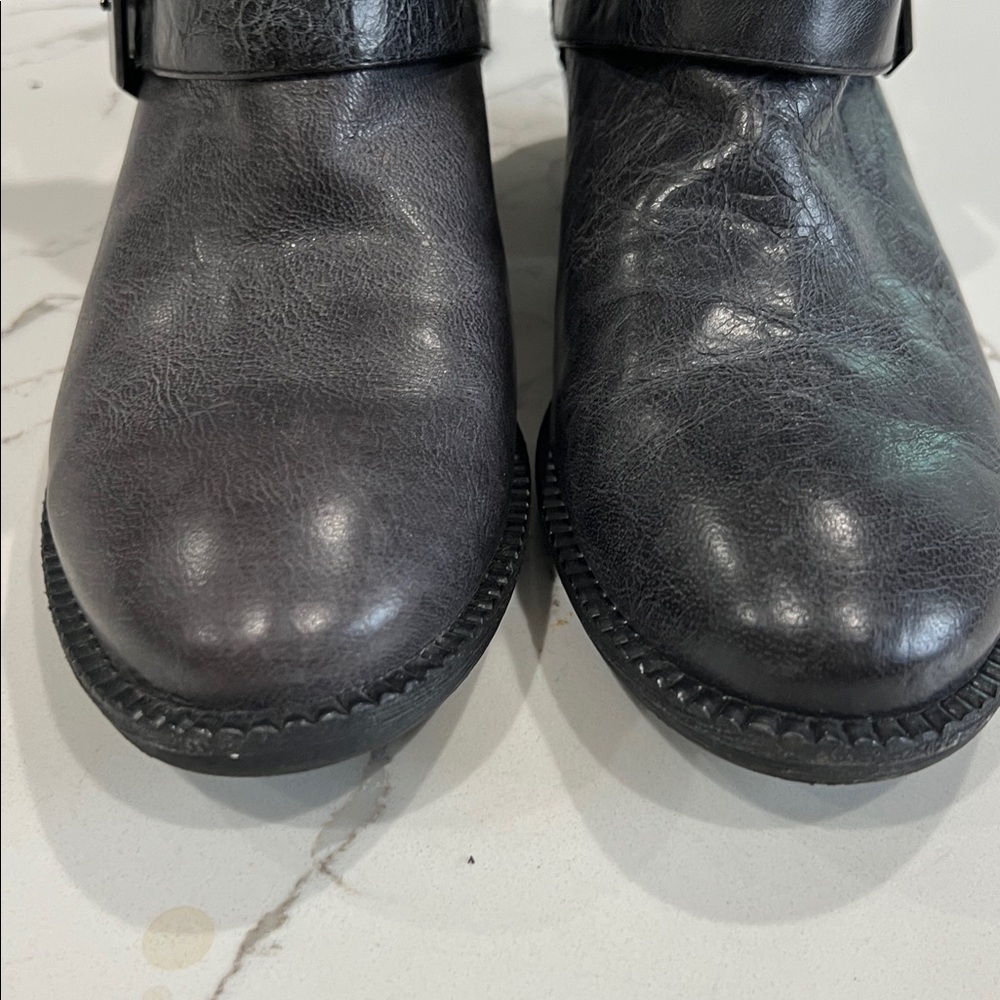 B. Makowsky Dark Gray Leather Moto Boots Womens Size 7.5 - Picture 6 of 13
